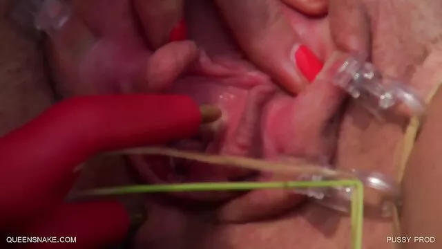 Cô gái tóc vàng người phụ nữ cổ xxx voi cho phần lớn nóng như một hòn đá.