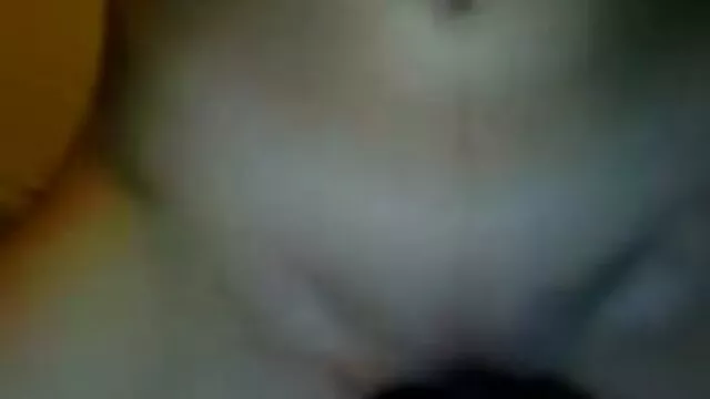 Cô gái tóc người và chó xxx nhát trong con điếm